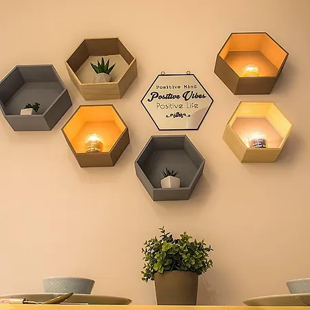 Hexagon * Budapest