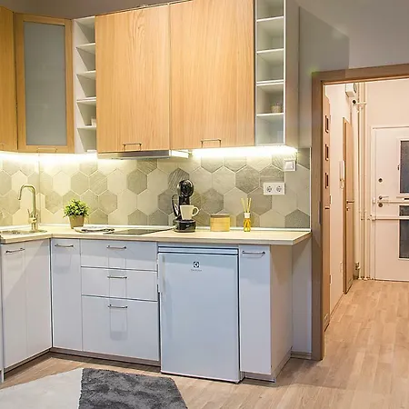 Hexagon Apartman *